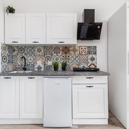 Apartly - Apartament 1, Czarnieckiego 11 Dworzec Stettin Eksteriør billede